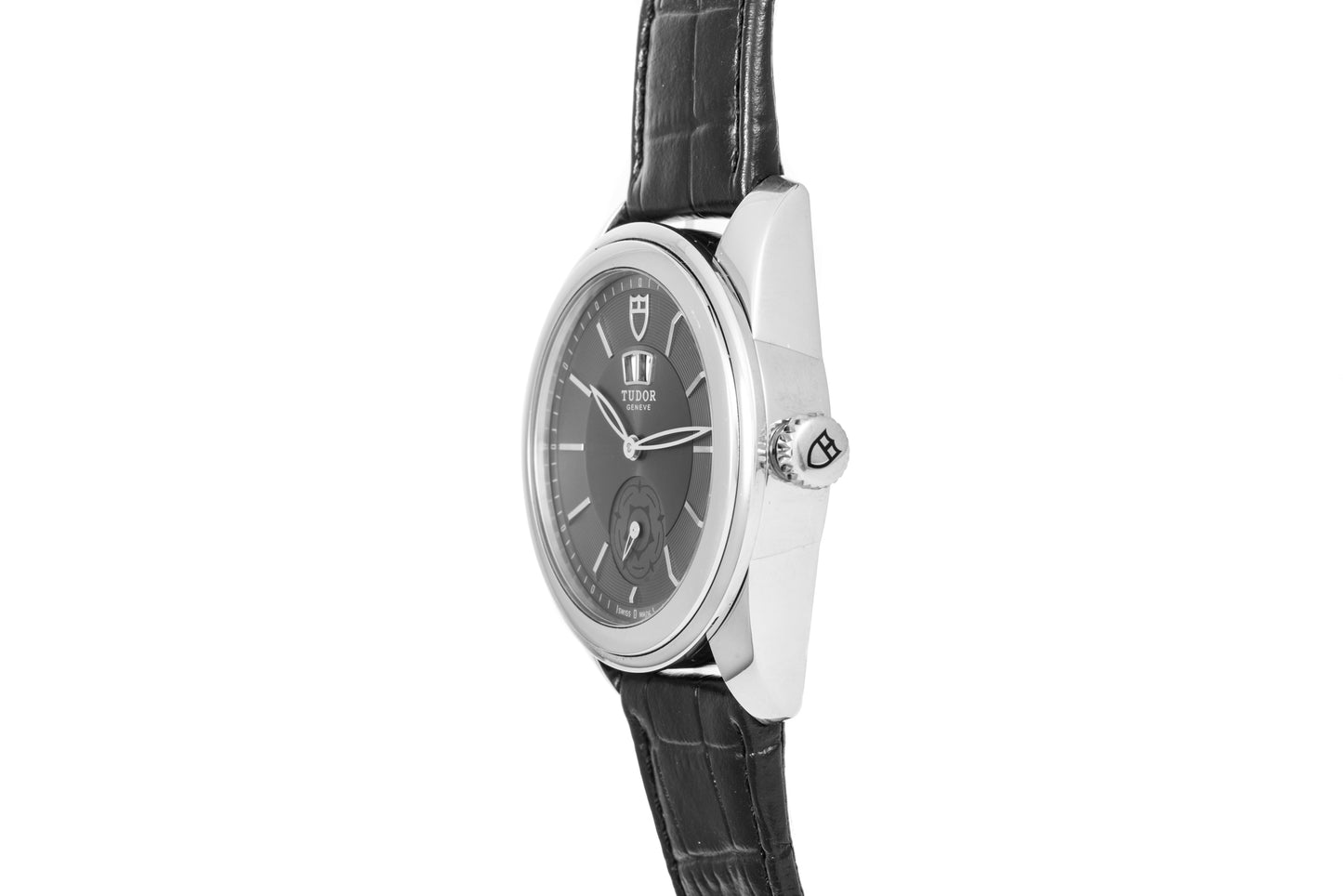 Tudor Glamour Double-Date