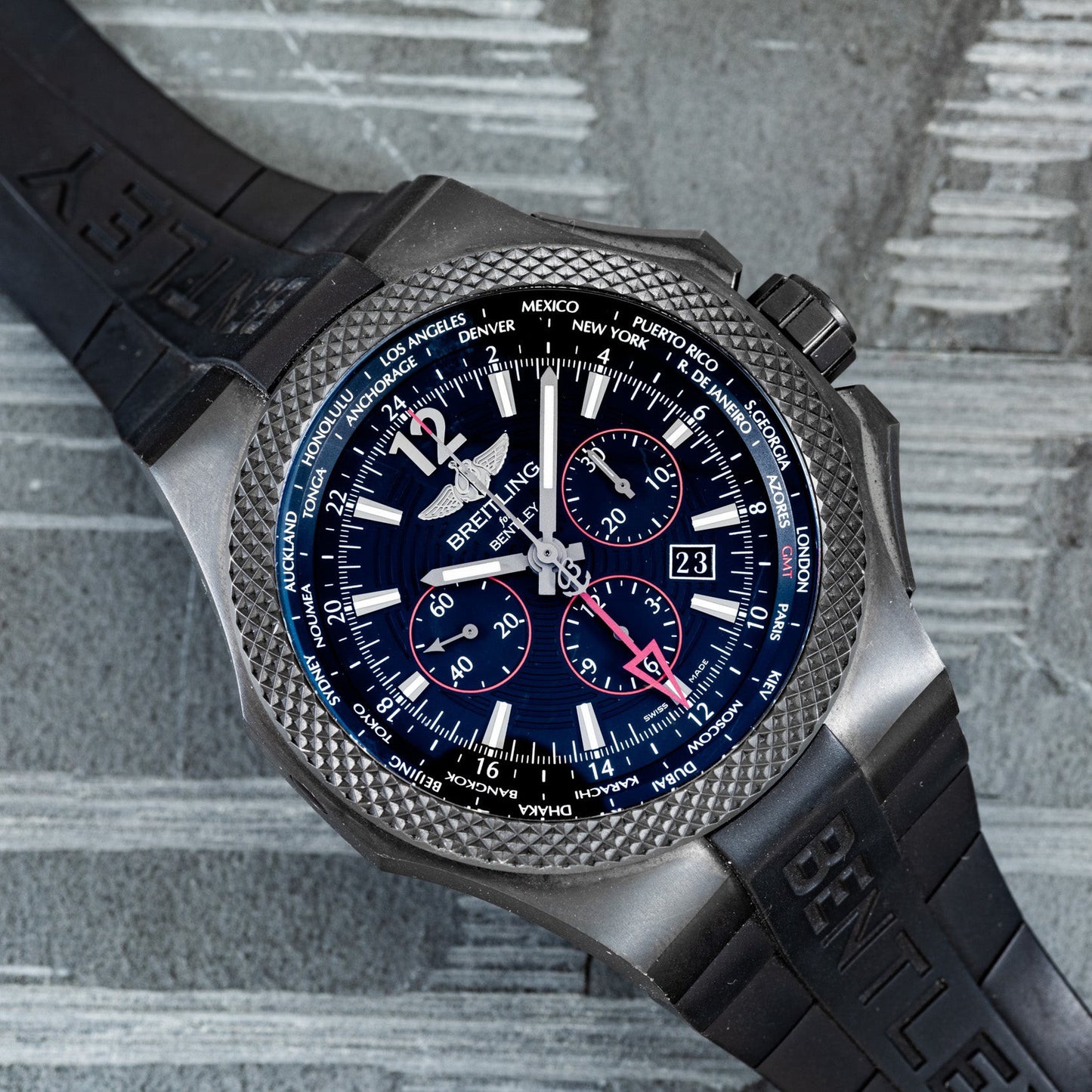 Breitling For Bentley Motors GMT Chronograph Light Body B04 Midnight Carbon Special Edition