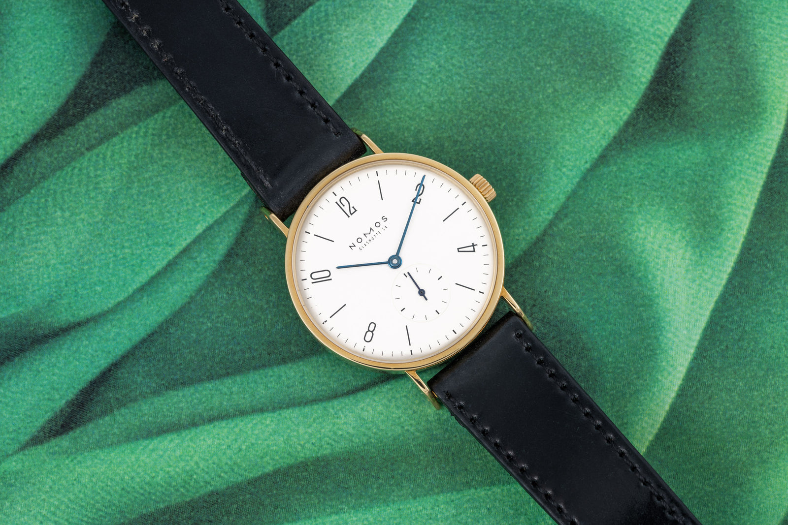 NOMOS Tangente