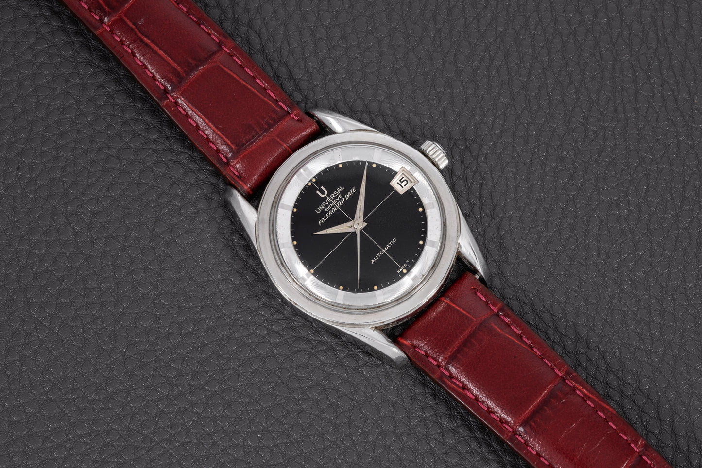 Universal Genève Polerouter Date