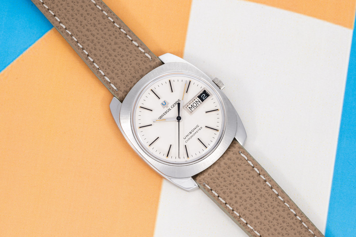 Universal Genève Unisonic Chronometer