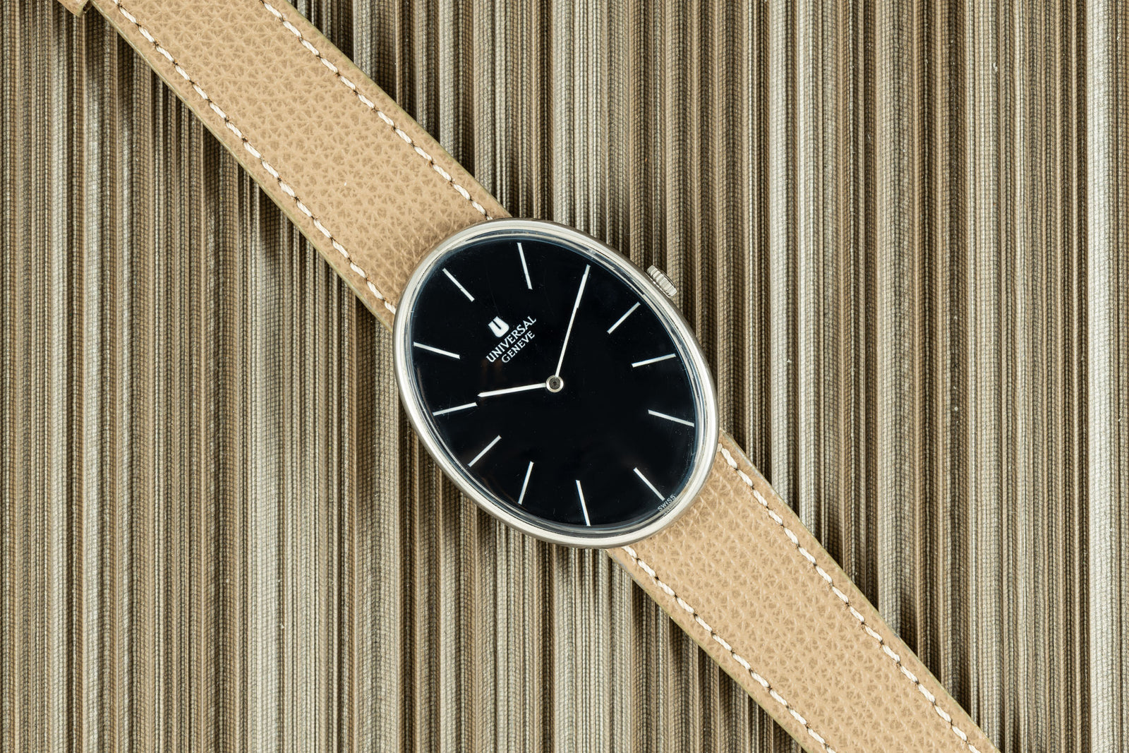 Universal Genève 'Bathtub'