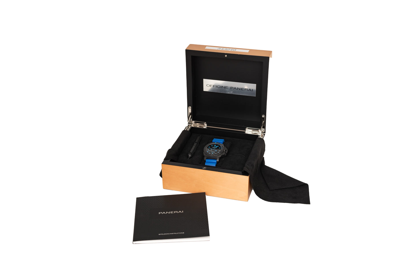 Panerai Submersible Carbotech