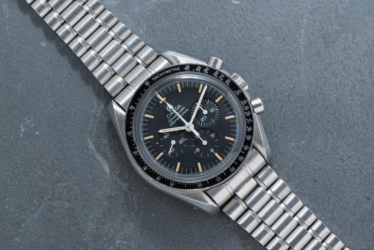 Omega Speedmaster Professional