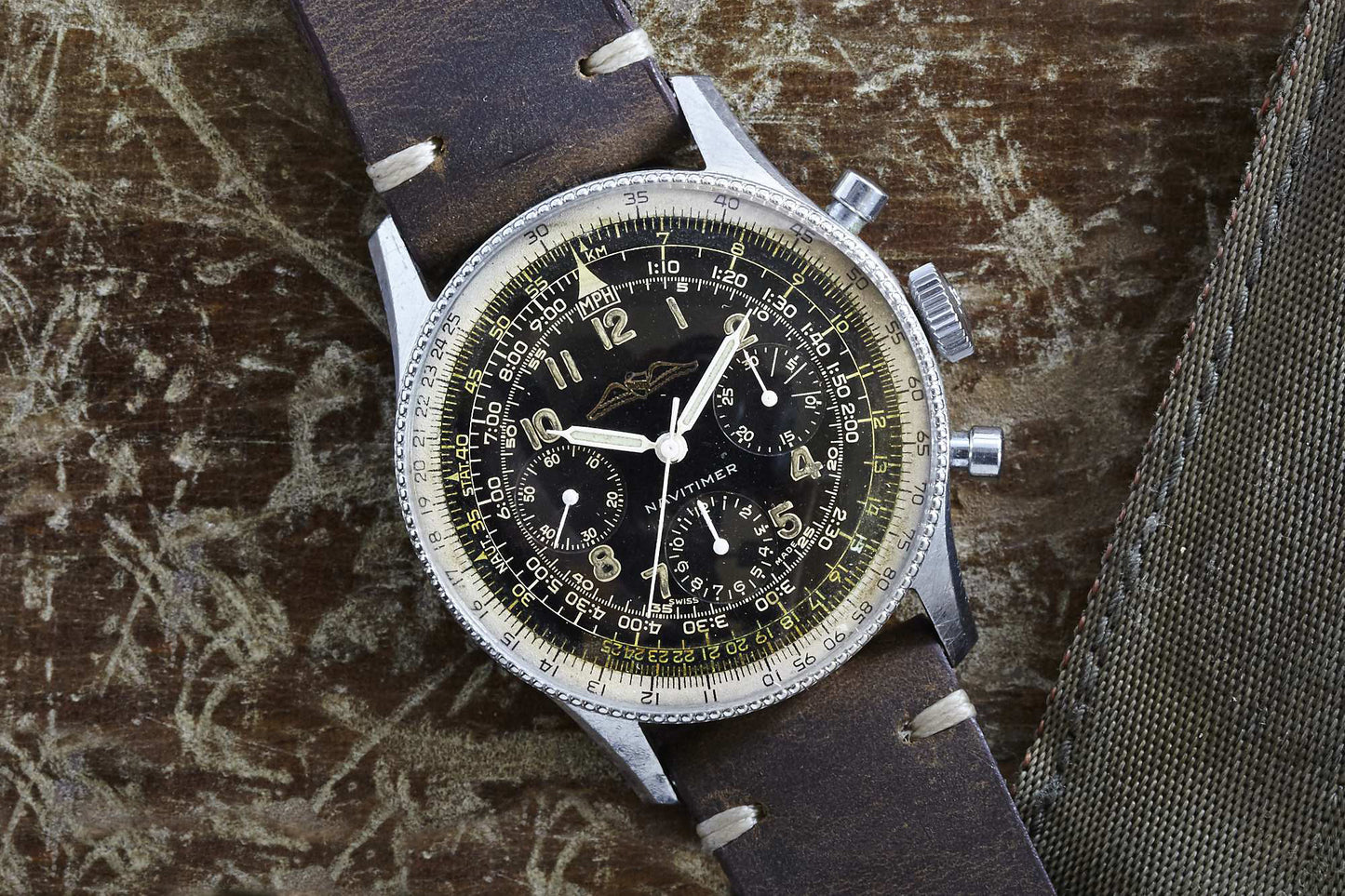 Breitling Navitimer