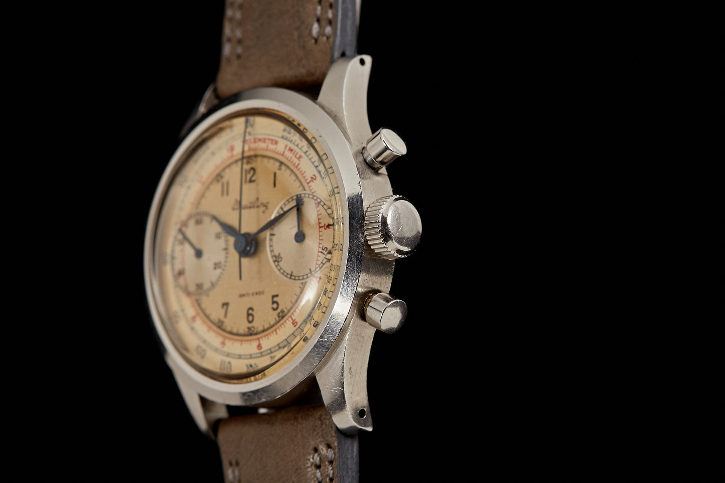 Breitling Clamshell Chronograph