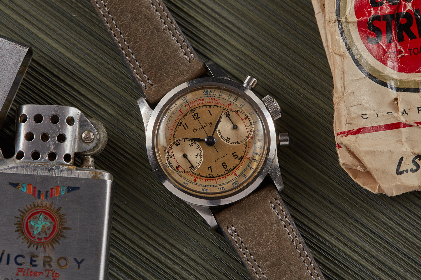 Breitling Clamshell Chronograph