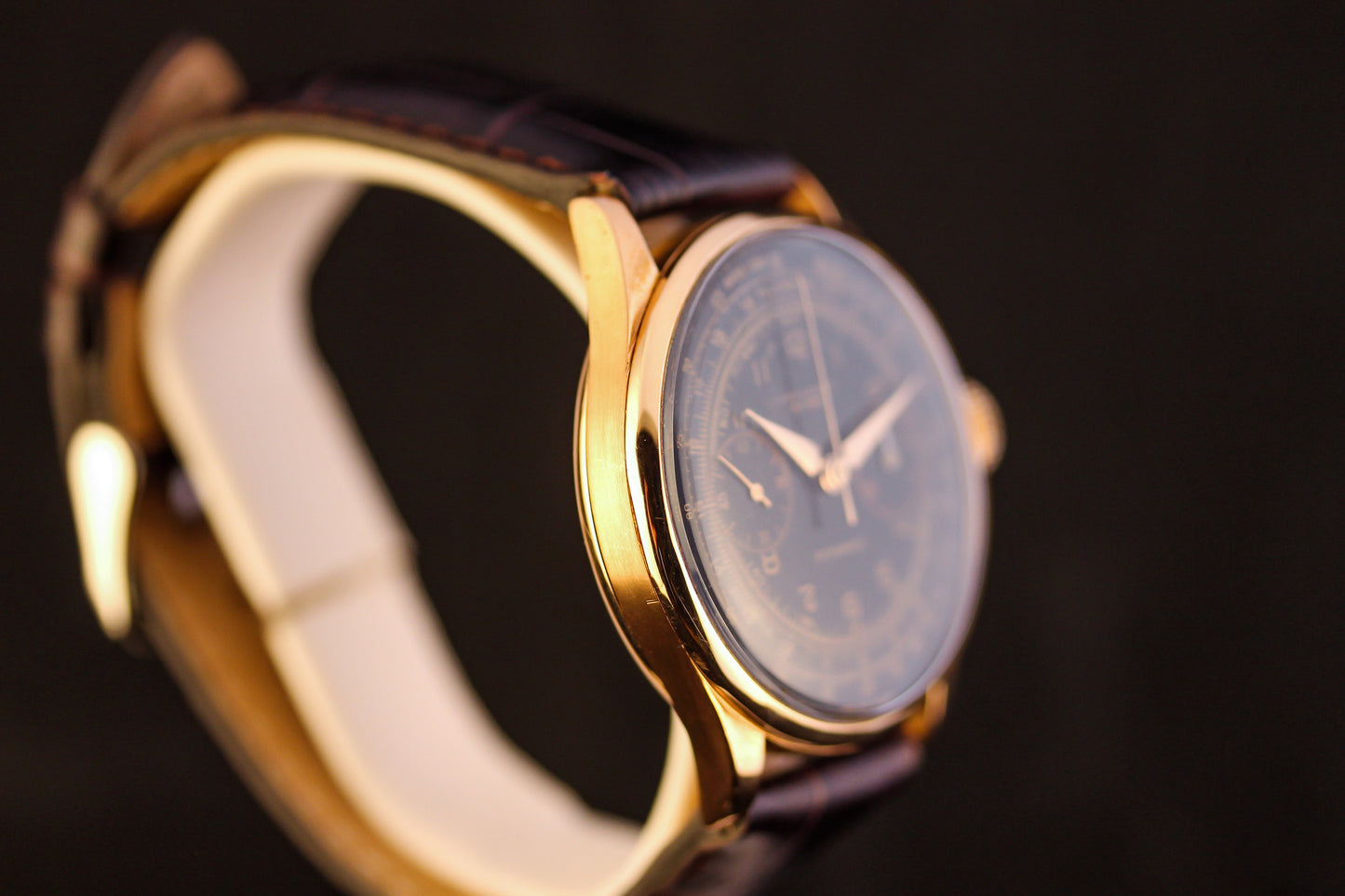 Chronographe Suisse - Rare Back Dial