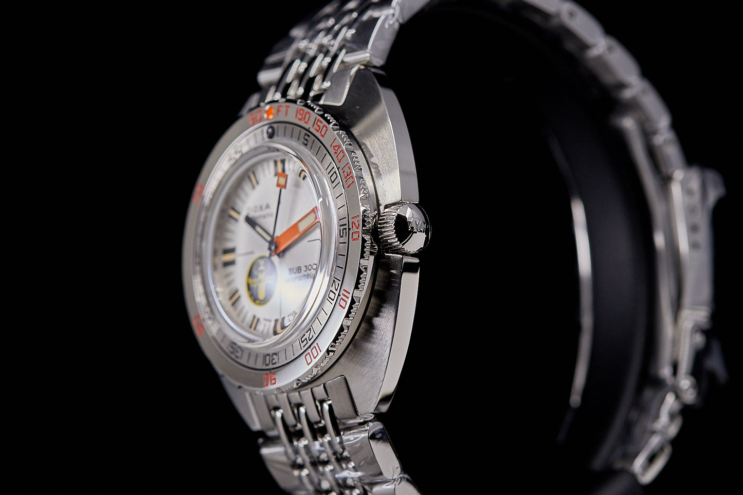 DOXA Sub 300 Searambler 'Blacklung' Reissue