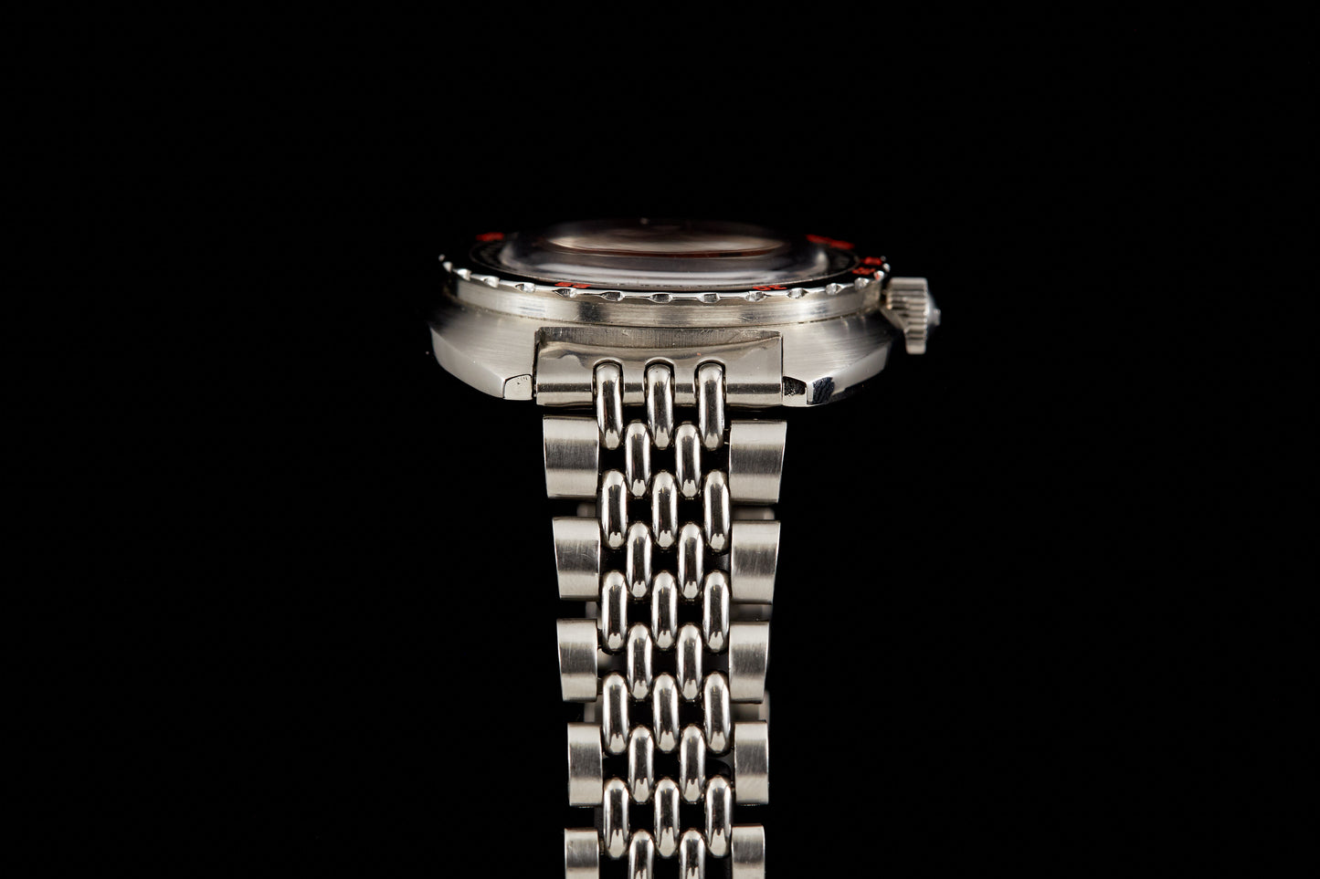 DOXA SUB 300 'No-T' Thin-Case