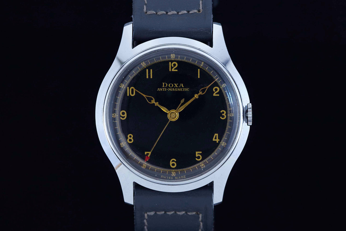 DOXA Antimagnetique