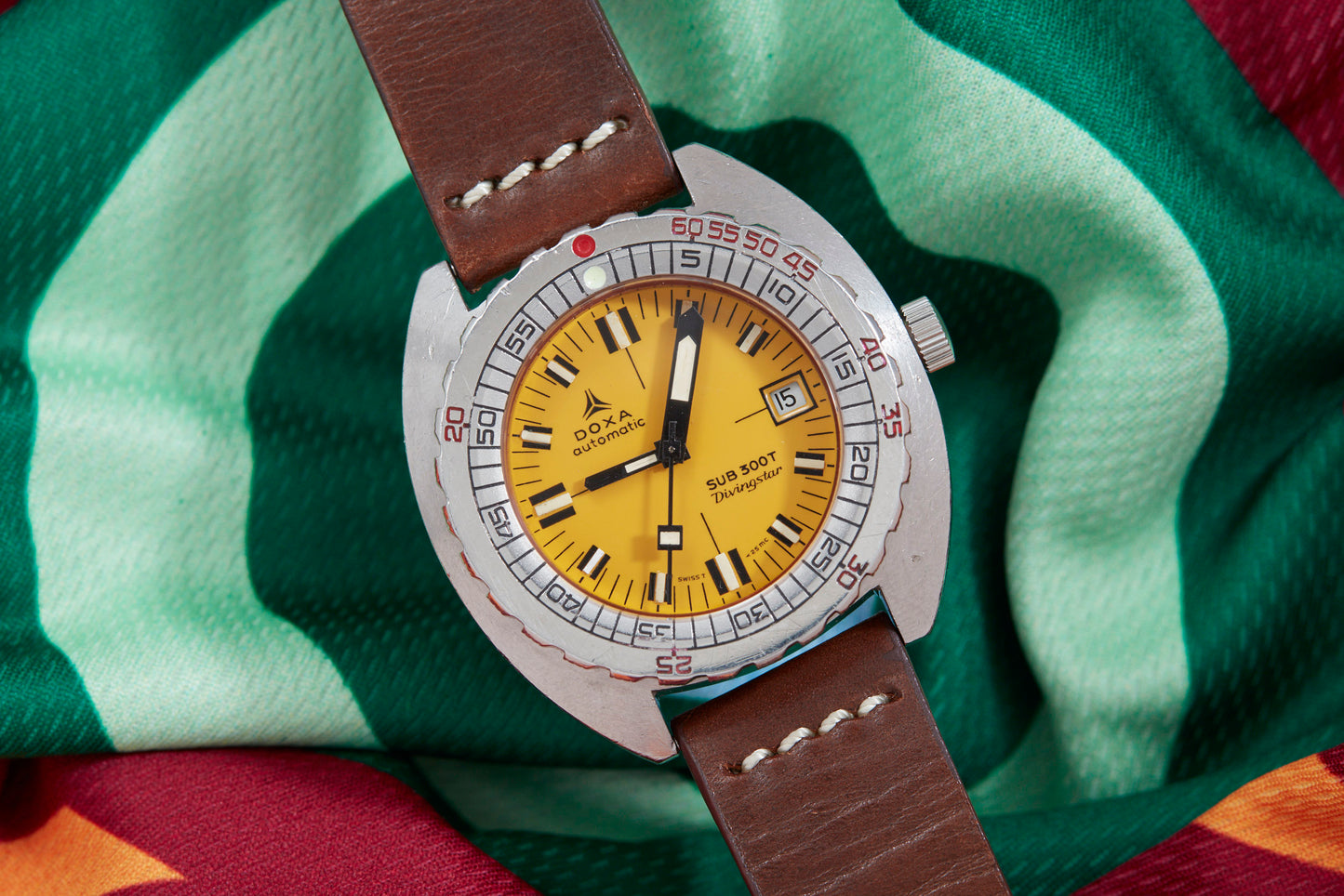DOXA Sub 300T Divingstar