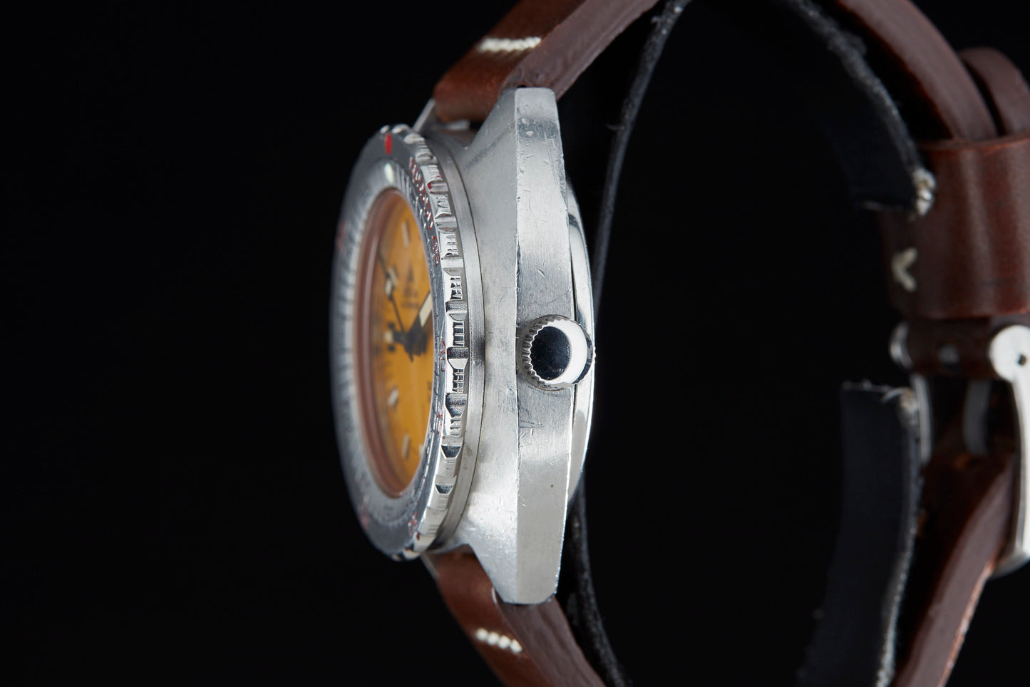 DOXA Sub 300T Divingstar