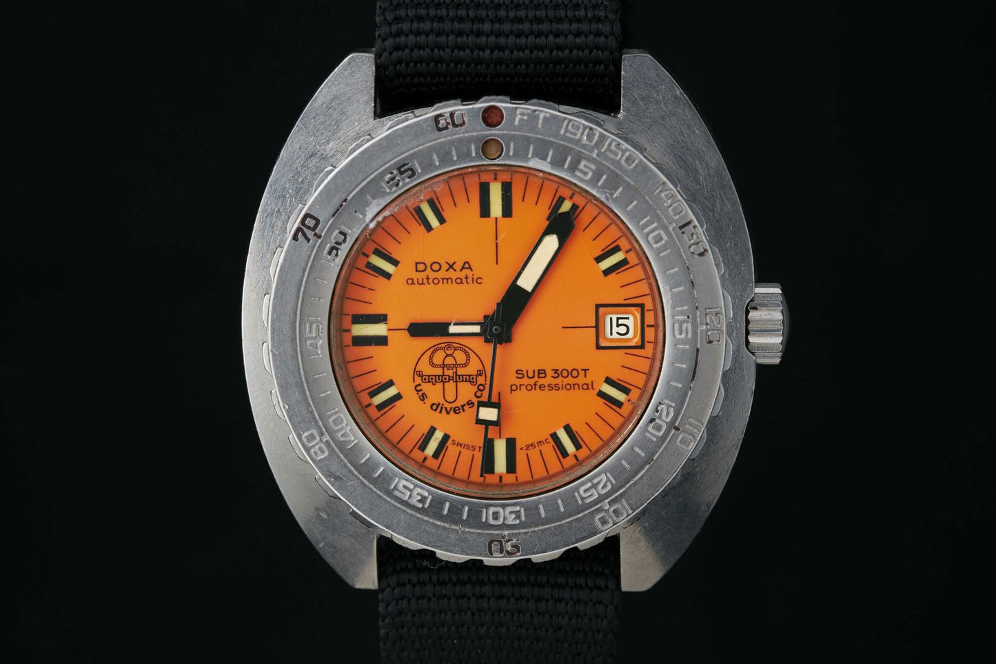 Doxa Sub 300T Professional