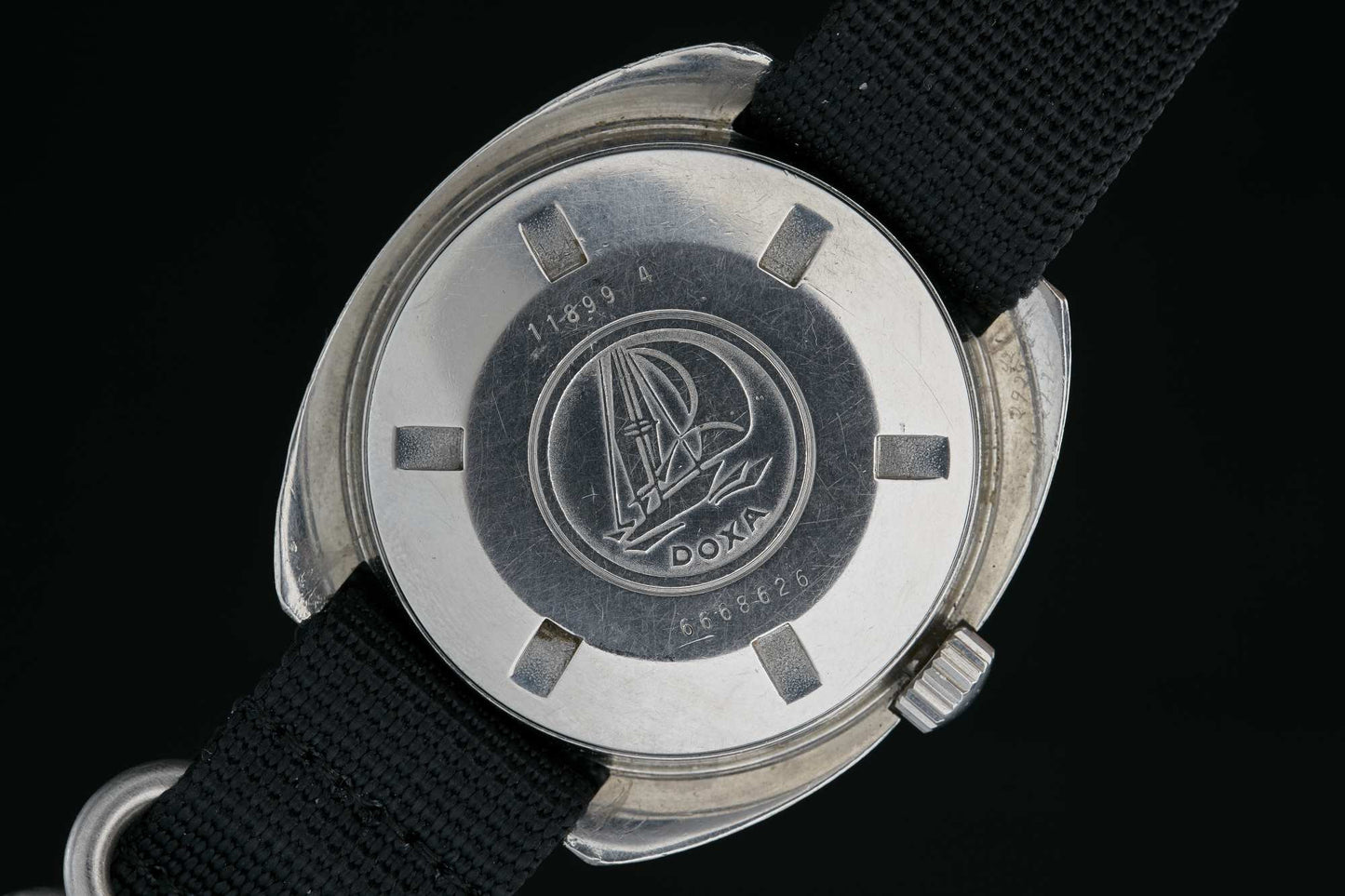 Doxa Sub 300T Professional