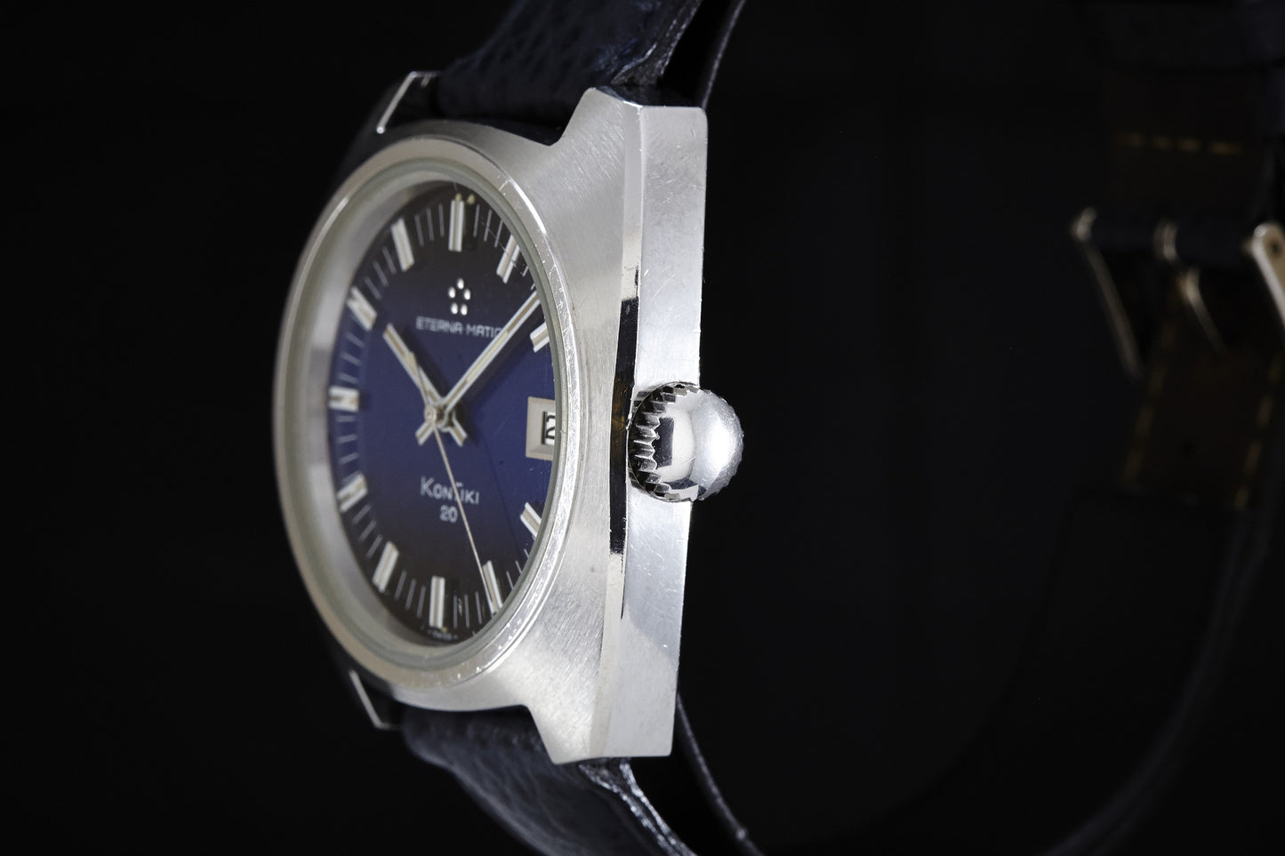 Eterna-matic Kon Tiki 20 Gradient Dial
