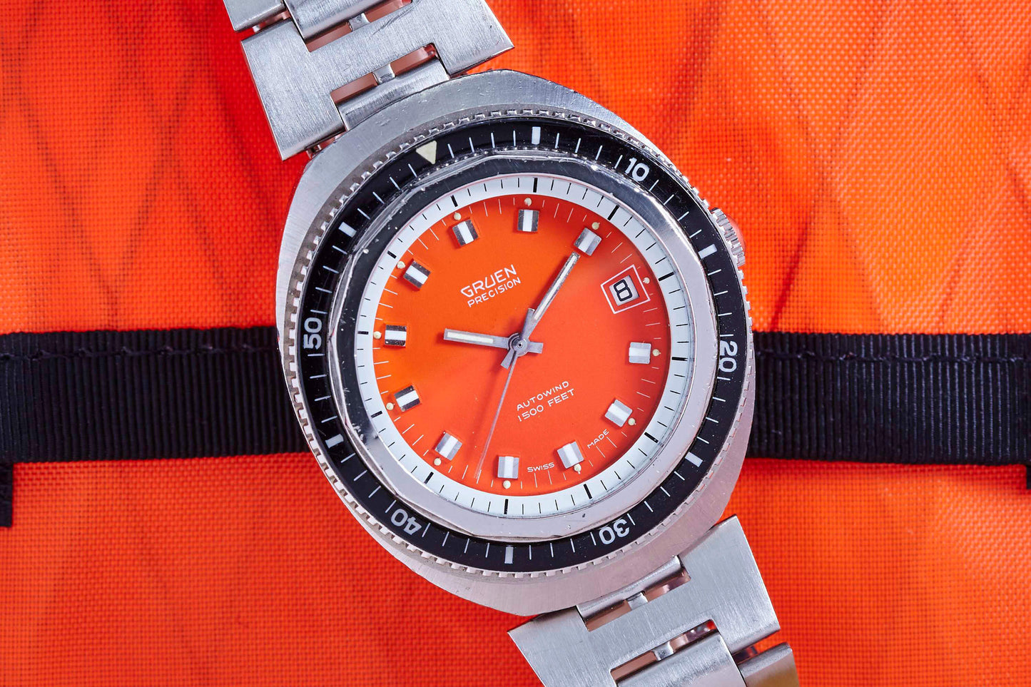 Gruen Cushion Case Diver