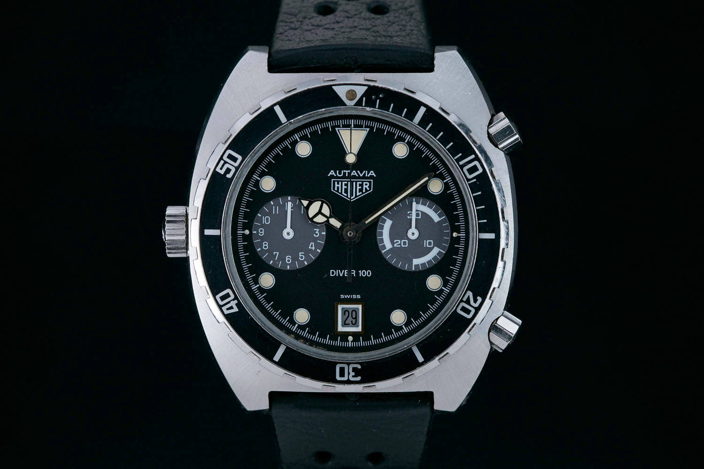 Heuer Autavia Diver 100