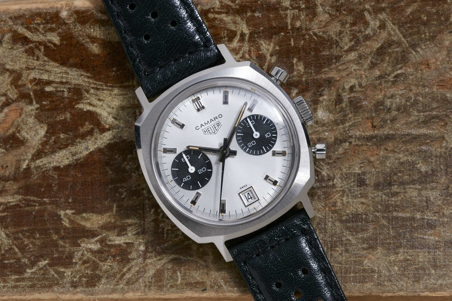 Heuer Camaro Panda Date