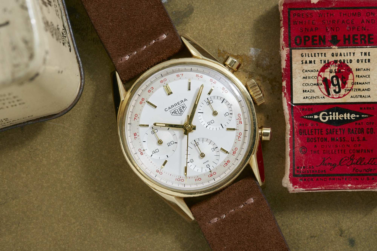 Heuer Carrera 2456T 18k Yellow Gold