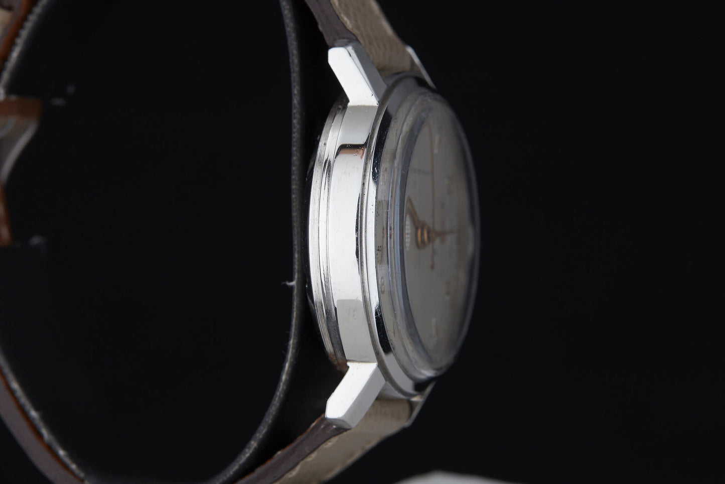 Leonidas Two-Register Chronograph