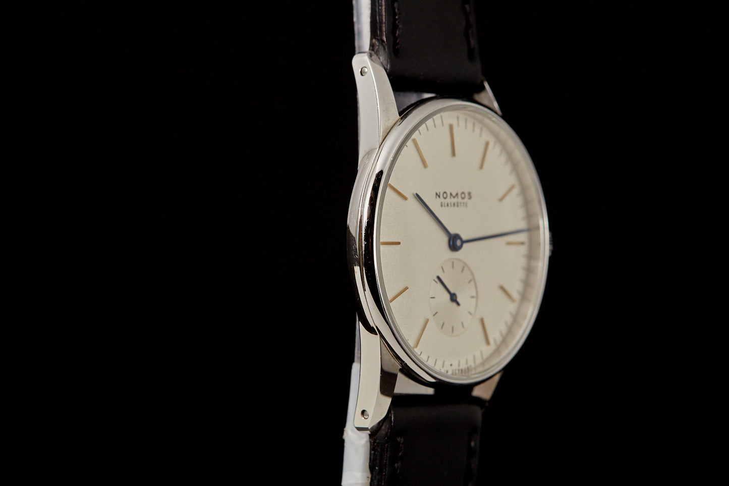Nomos Orion 36