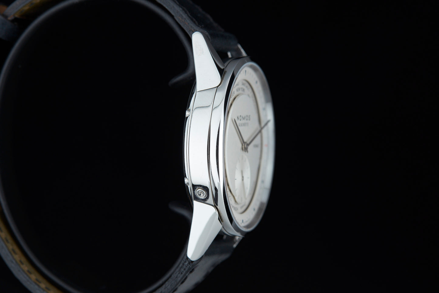 Nomos Zurich Weltzeit