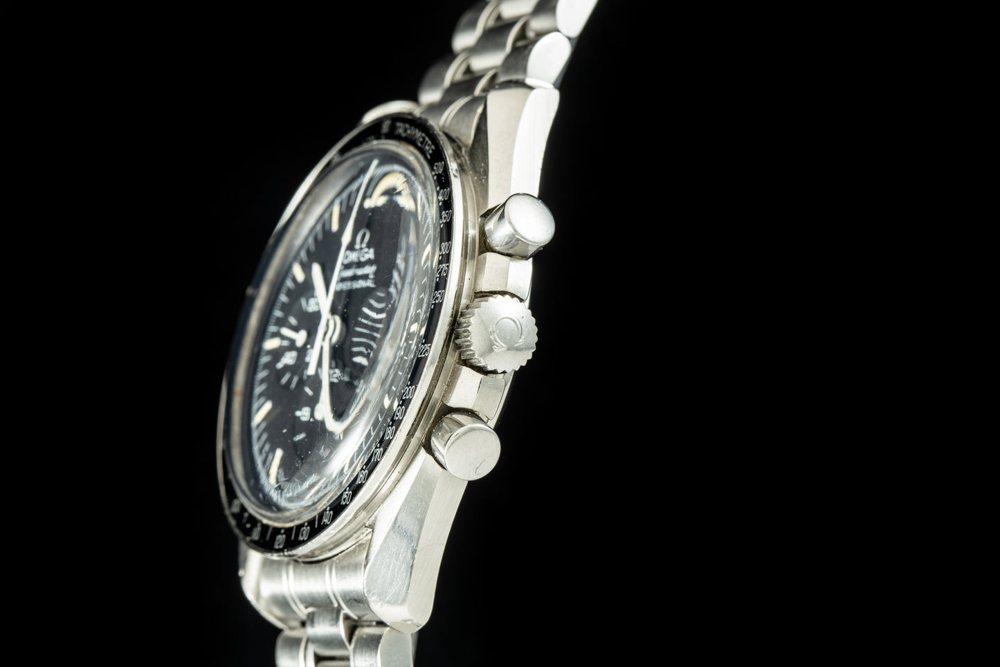 Omega Speedmaster Professional