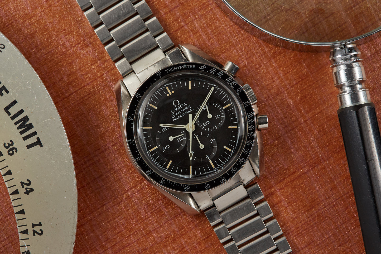 Omega Speedmaster Professional