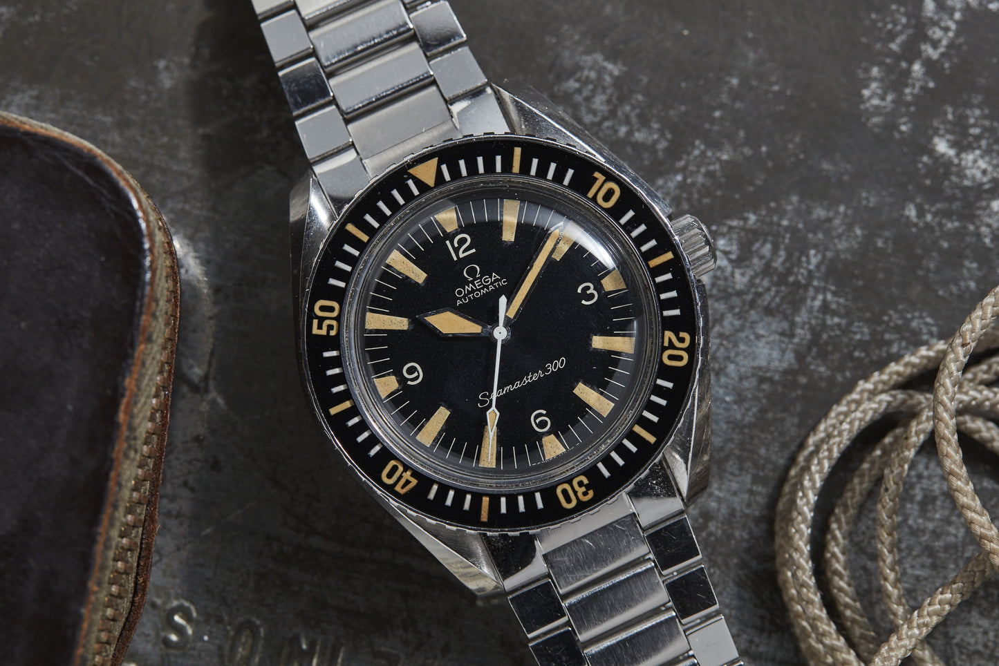 Omega Seamaster 300 Box and Extract