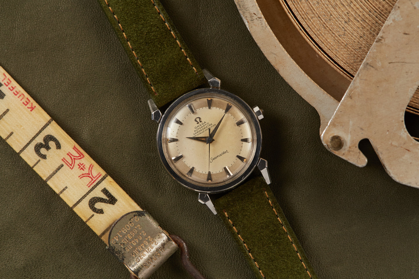 Omega Seamaster Spider Lug