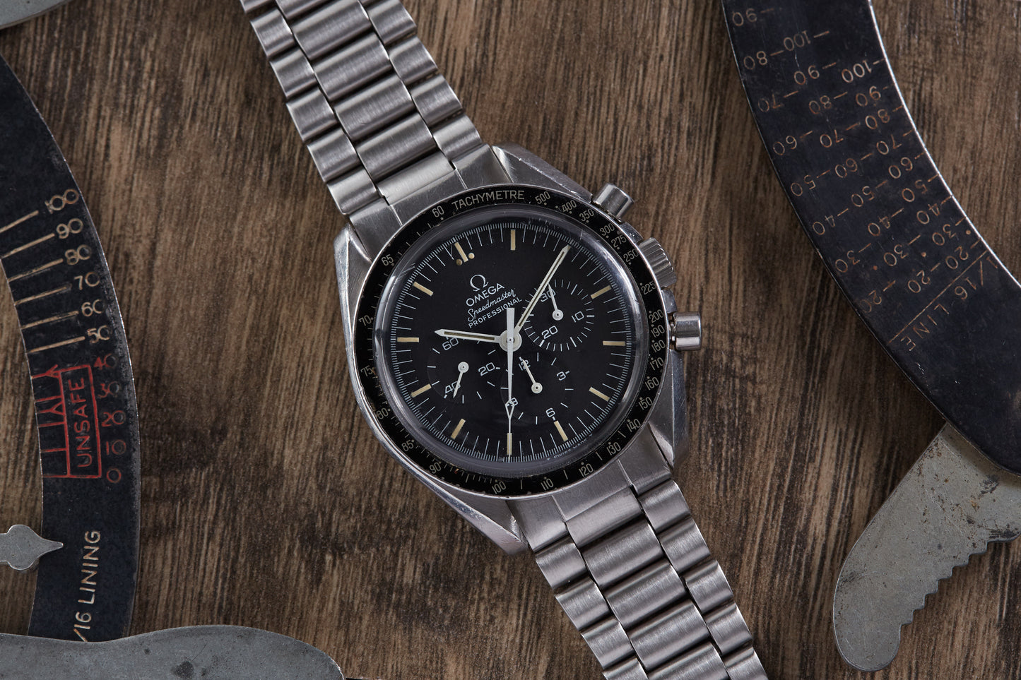 Omega Speedmaster Professional