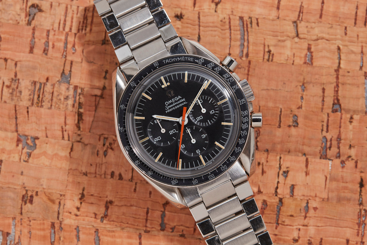 Omega Speedmaster Professional "Ultraman"