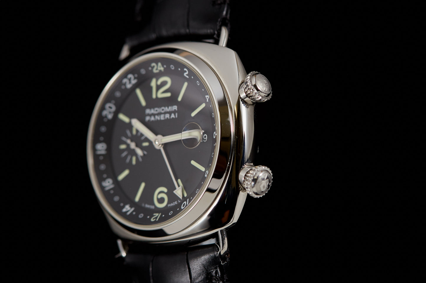 Panerai Radiomir GMT