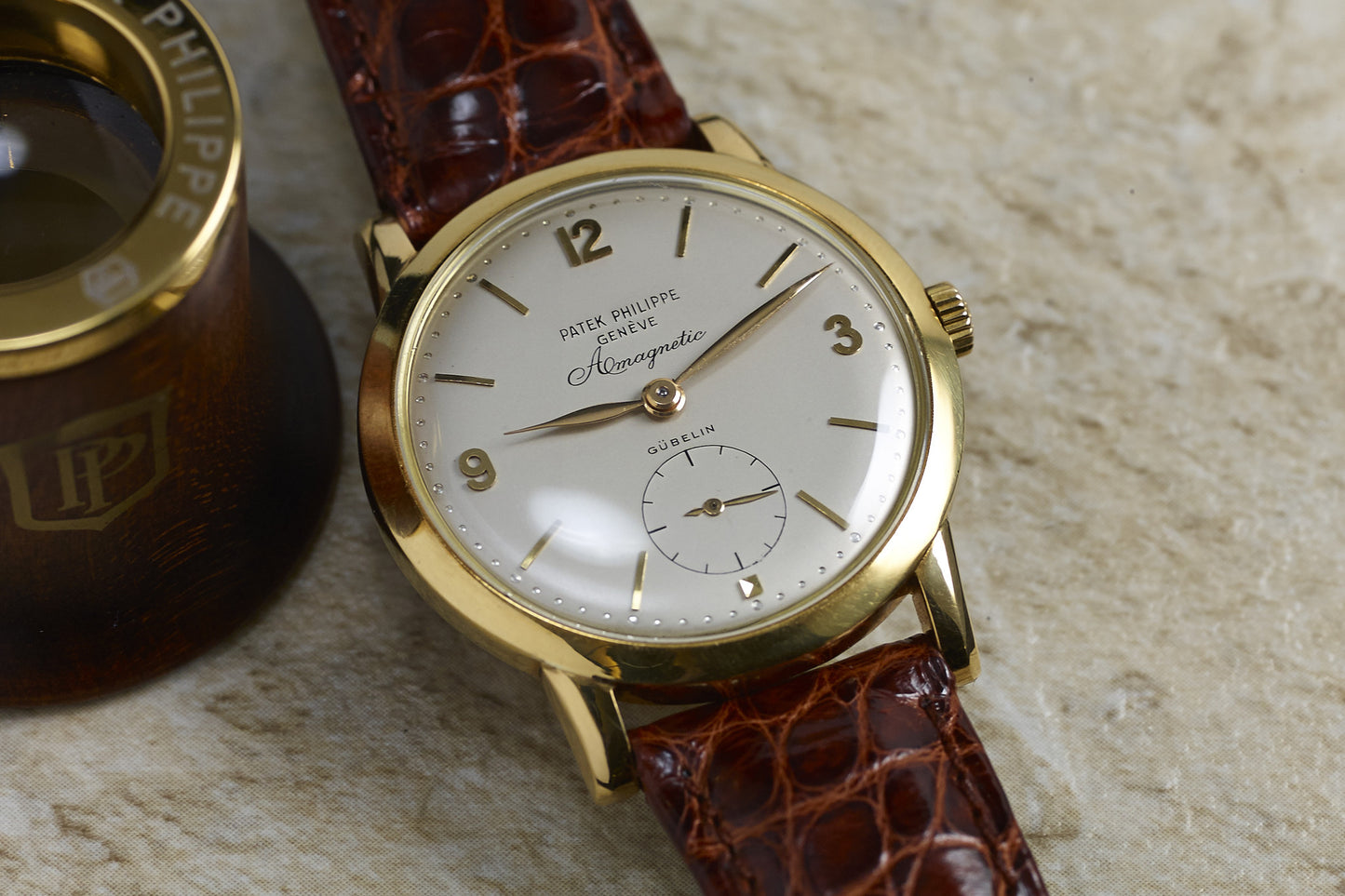 Patek Philippe 2570 Antimagnetic - Gübelin Dial