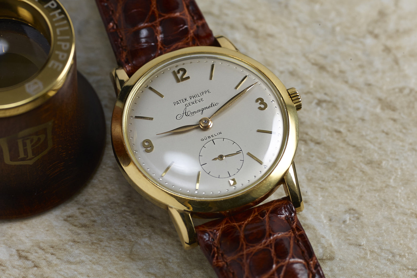 Patek Philippe 2570 Antimagnetic - Gübelin Dial