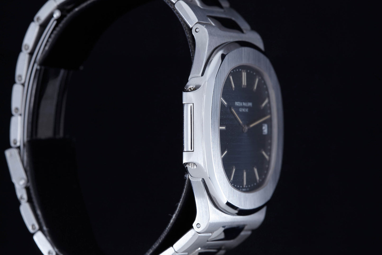 Patek Philippe Nautilus Jumbo