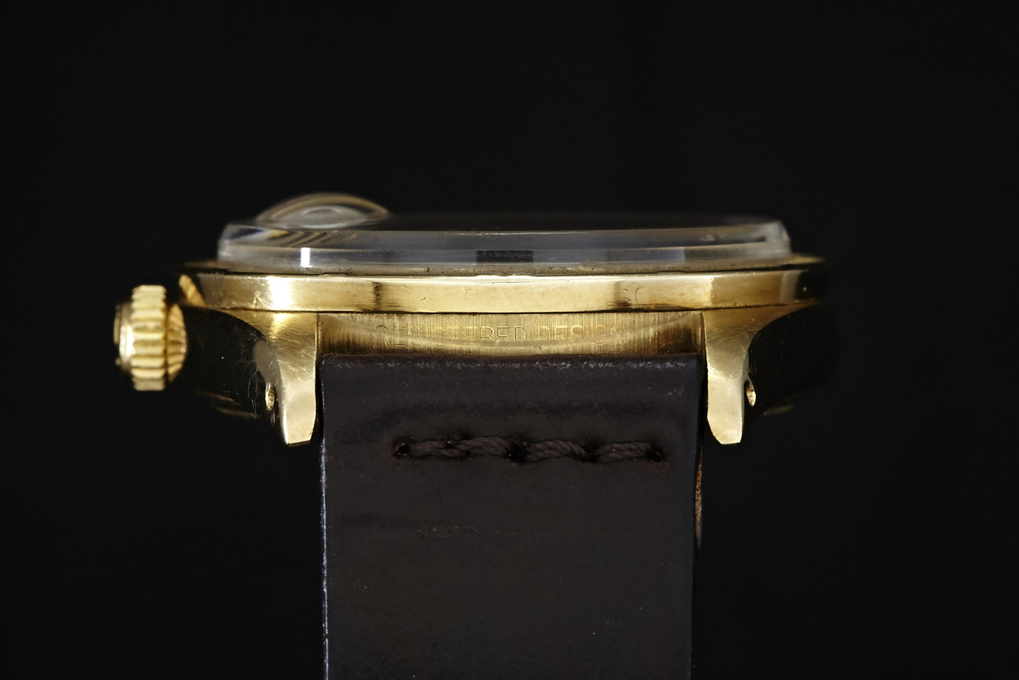 Rolex Oyster Perpetual Date Gold Linen Dial Ref. 1501