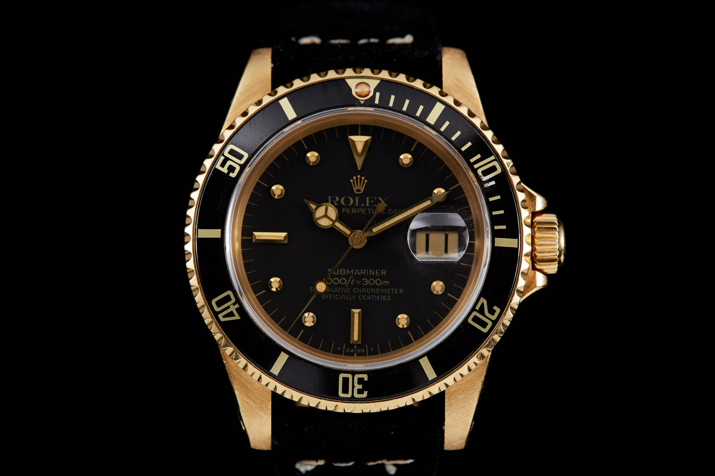 Rolex Submariner Date 18k Yellow Gold