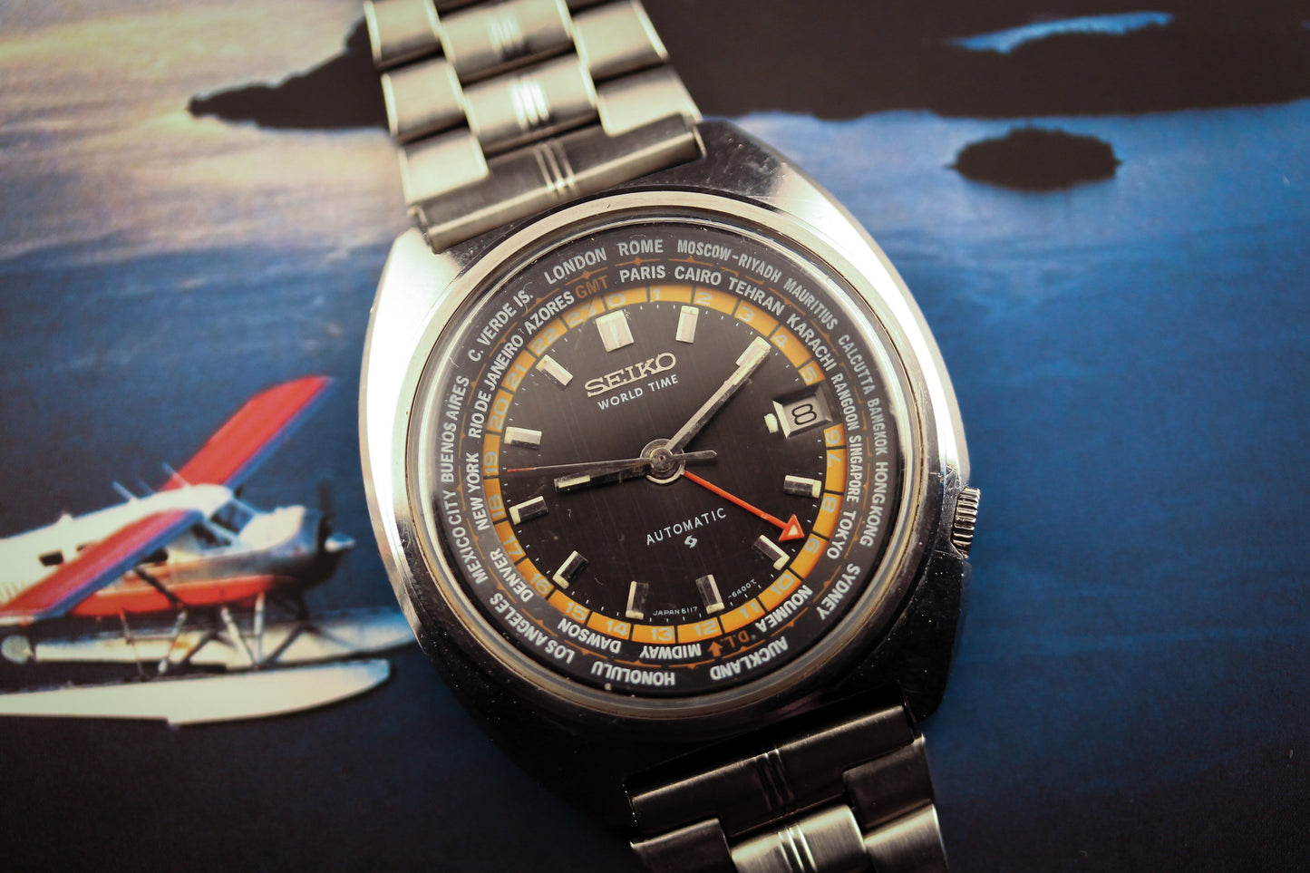Seiko 6117-6400 World Time - Black/Yellow Dial 1974