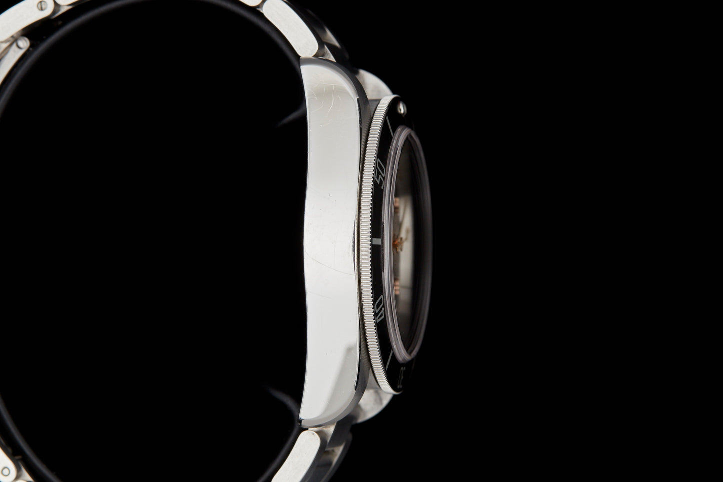 Tudor Heritage Black Bay Black