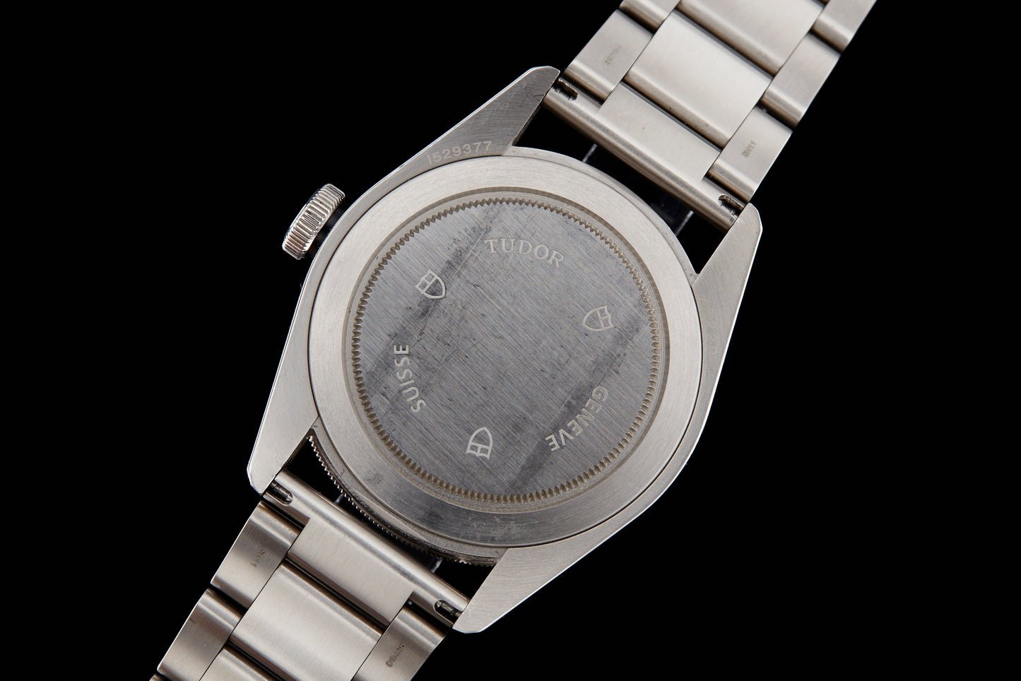 Tudor Heritage Black Bay Black