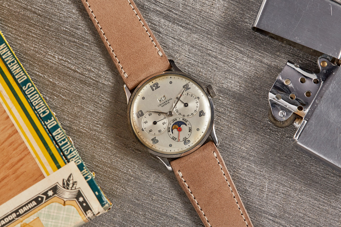 Universal Genève Calendar Moonphase