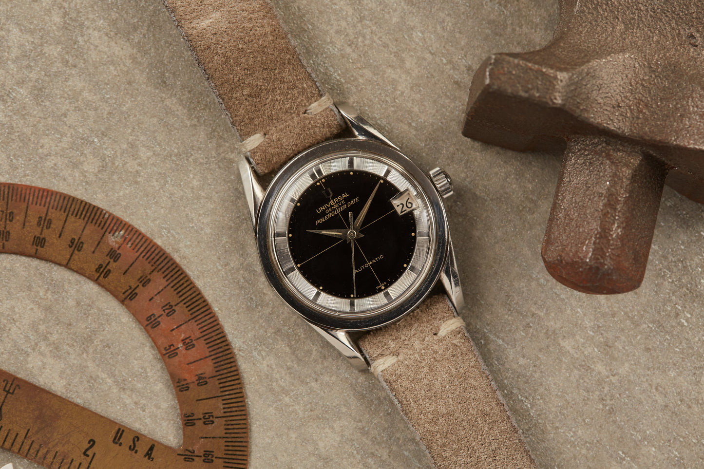 Universal Geneve Polerouter Date 'Gilt'