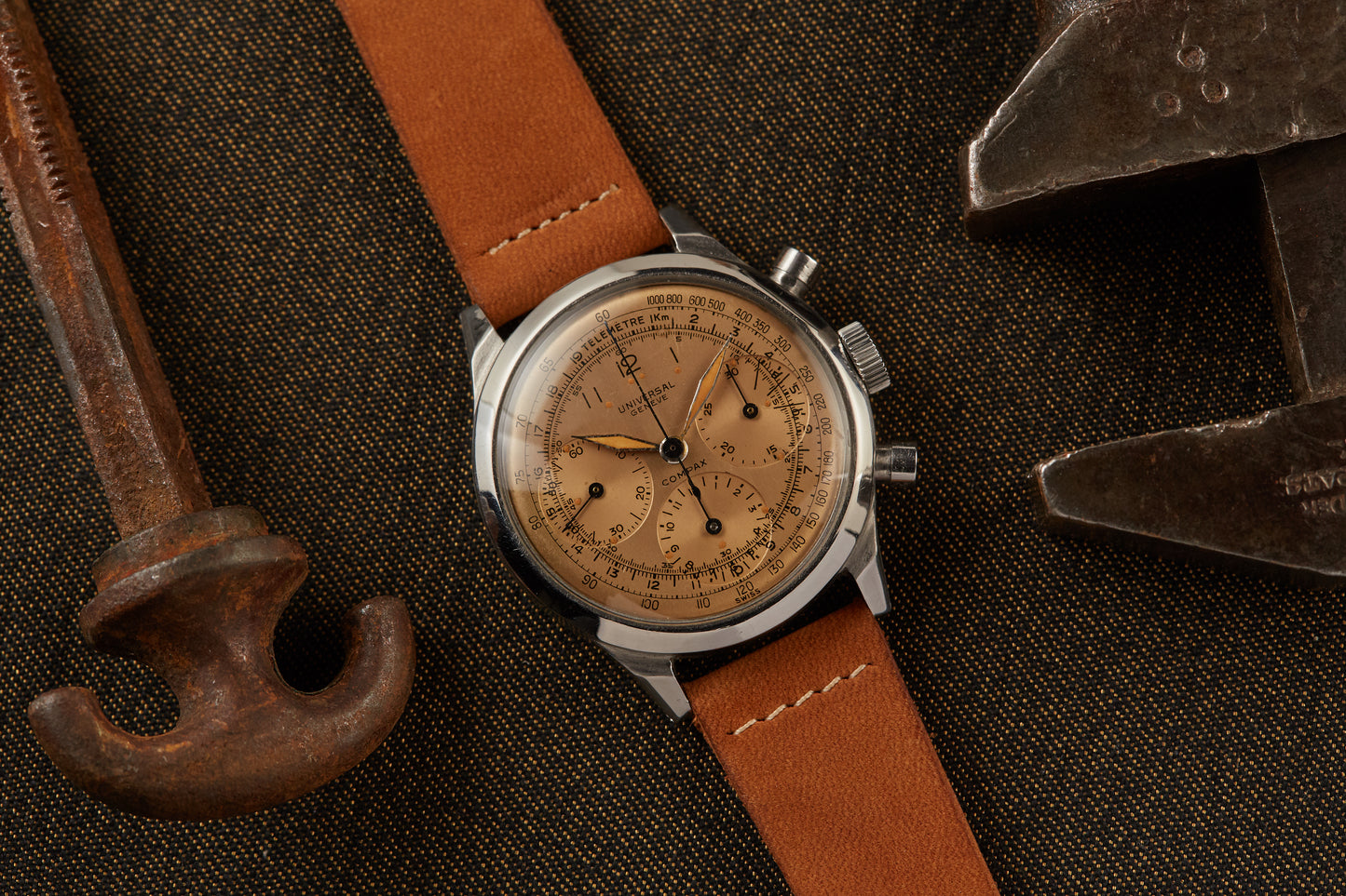 Universal Geneve Triple Register Chronograph