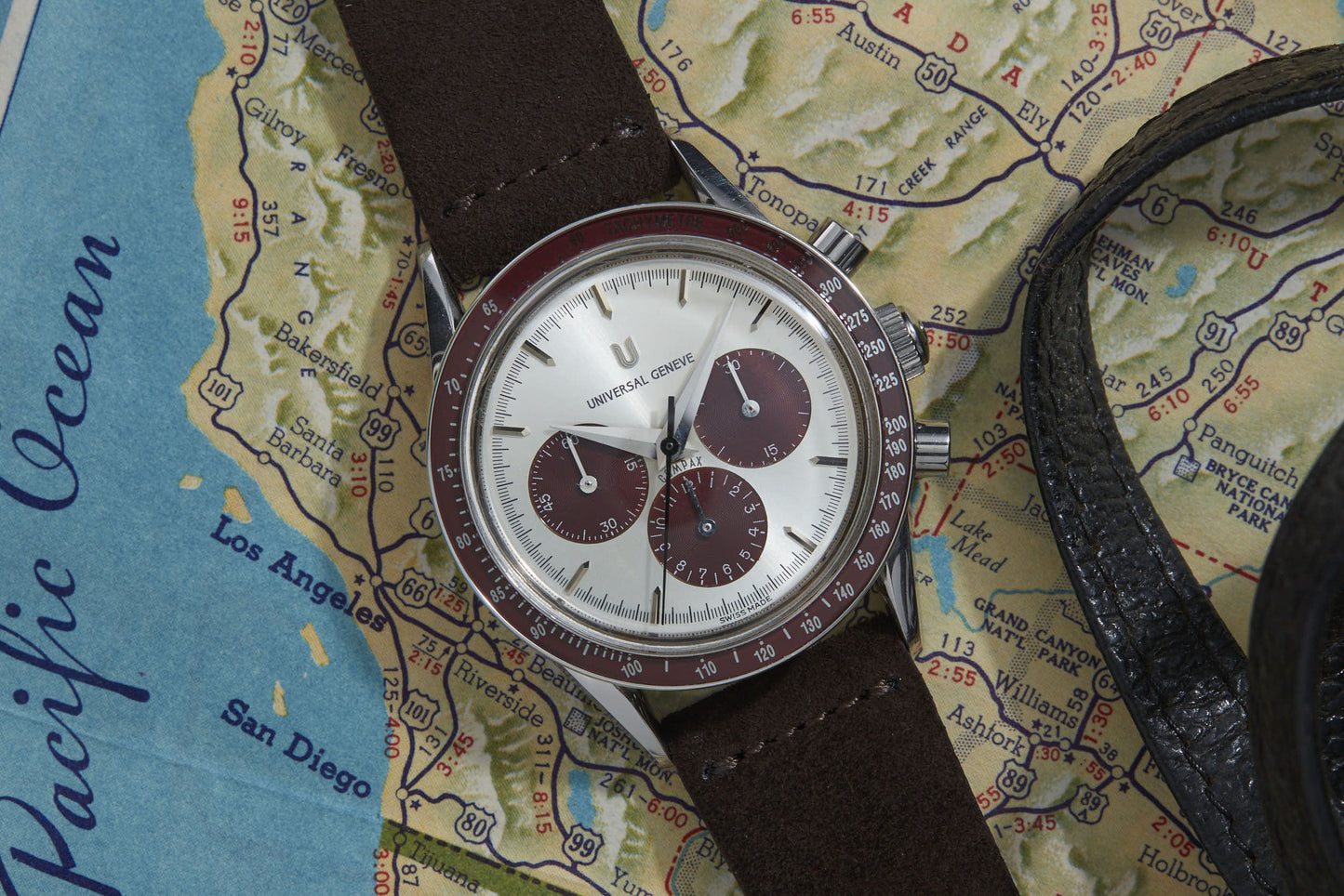 Universal Genève Compax 1950