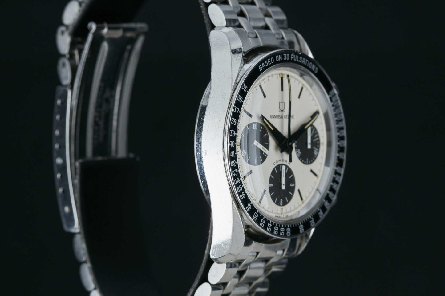 Universal Genève Compax "Nina Rindt" 885105/02