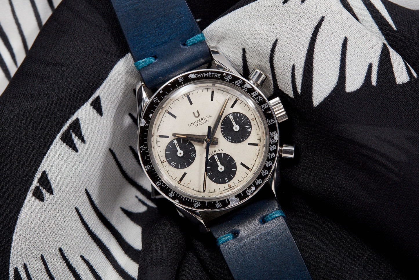 Universal Geneve Compax "Nina Rindt"