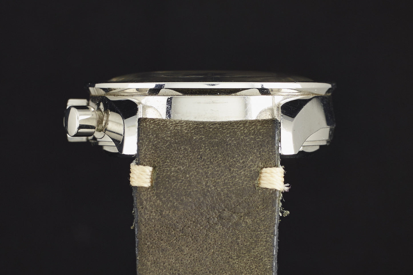 Universal Geneve Compax Ref. 885103/03 "Nina Rindt"