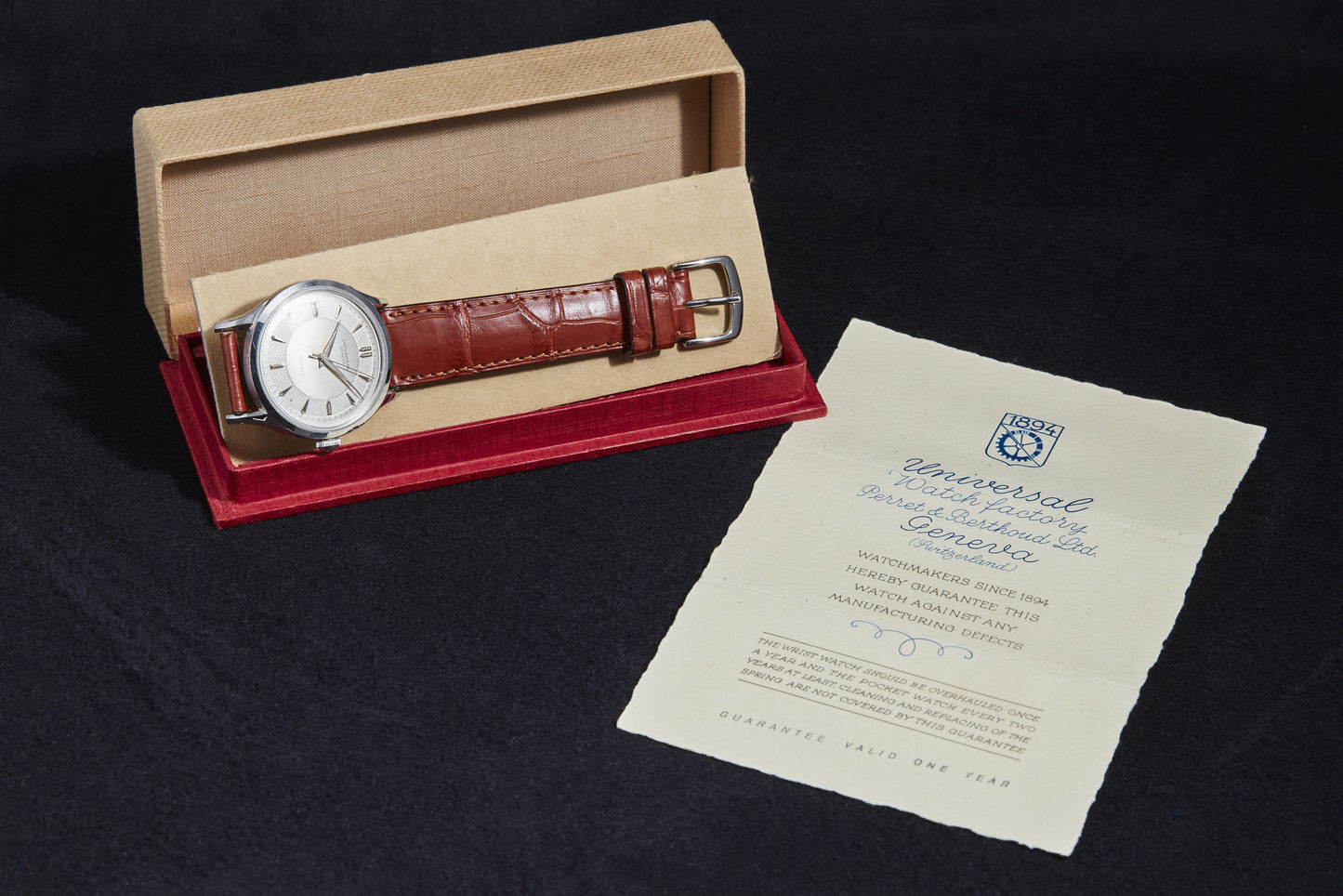 Universal Genève Gents Watch Box & Papers